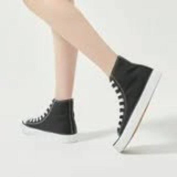 Ladies size 9 AOMAIS High top sneakers - Picture 9 of 11